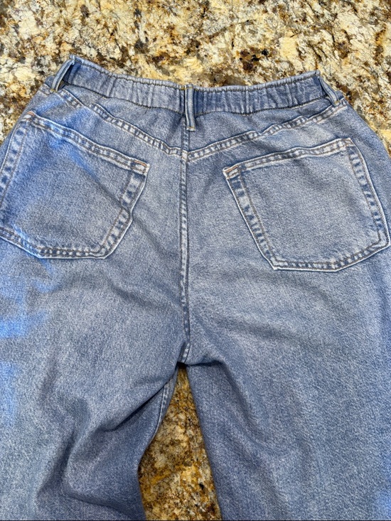 GAP Printed Baggy Sweatpant Jeans - Picture 11 of 13